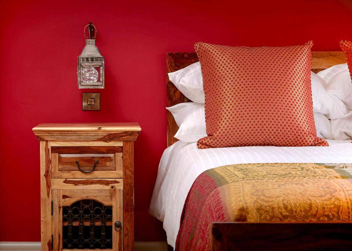North Star Sanctum Hotel Garton ภายนอก รูปภาพ